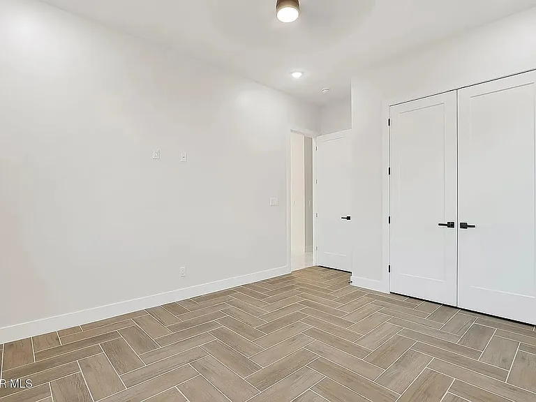 5696 Rio Bonito Cir — Photo 29