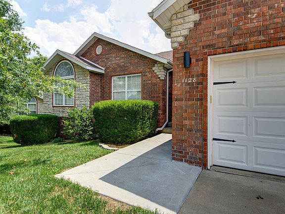 3rd image of 1128 W Westwood Court