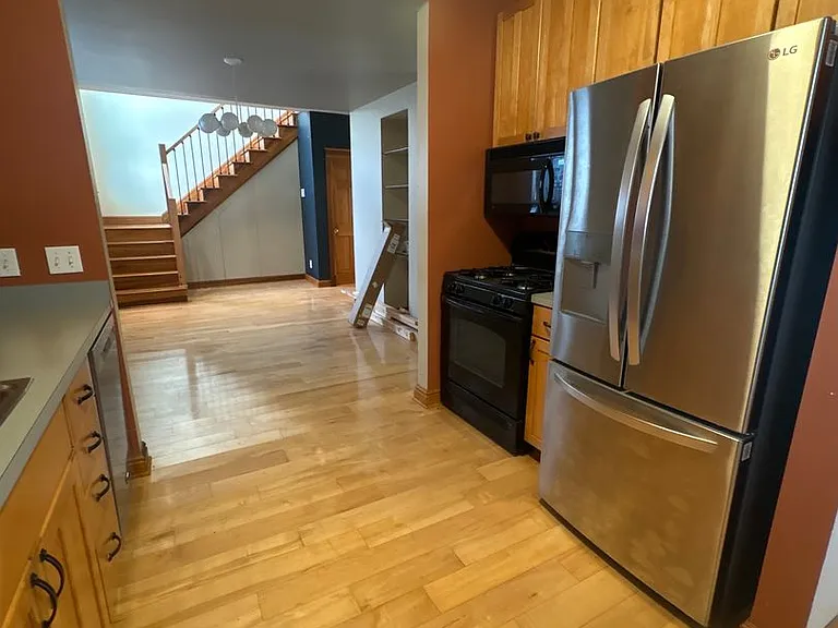 4408 Bridge Ave — Photo 6