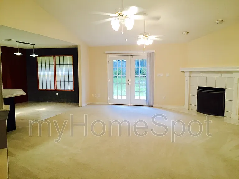 6805 Cedar Lake Dr — Photo 2