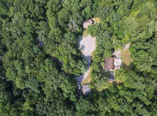 270 Summer Ln, Trenton, GA 30752