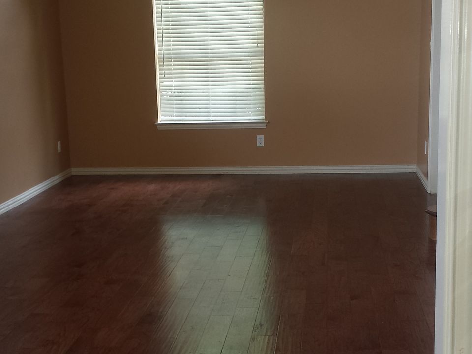 1st image of 7106 Pin Oak Ct