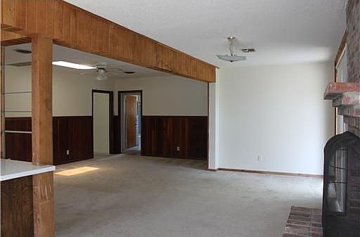 4th image of 625 Chamberlain St