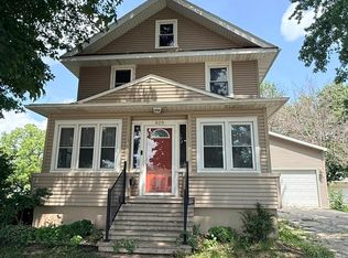 609 1st Ave SE, Clarion, IA 50525