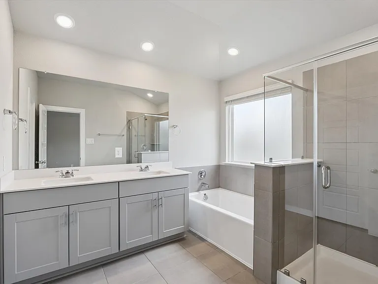 1510 King Ranch Rd — Photo 11