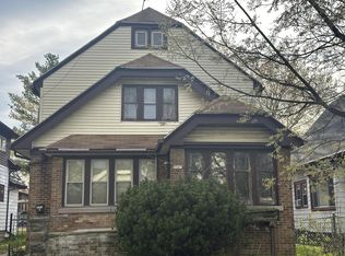 3747 N Vel R Phillips Ave, Milwaukee, WI 53212