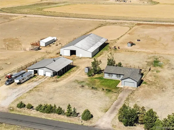 1277 S Indianfield Street, Bennett, CO 80102