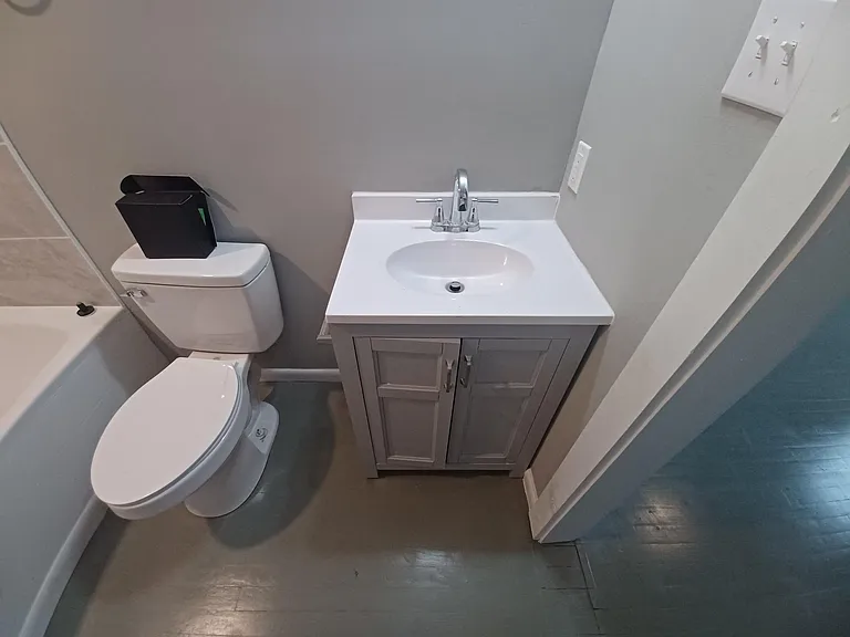 4718 Lindlaw Ave — Photo 11