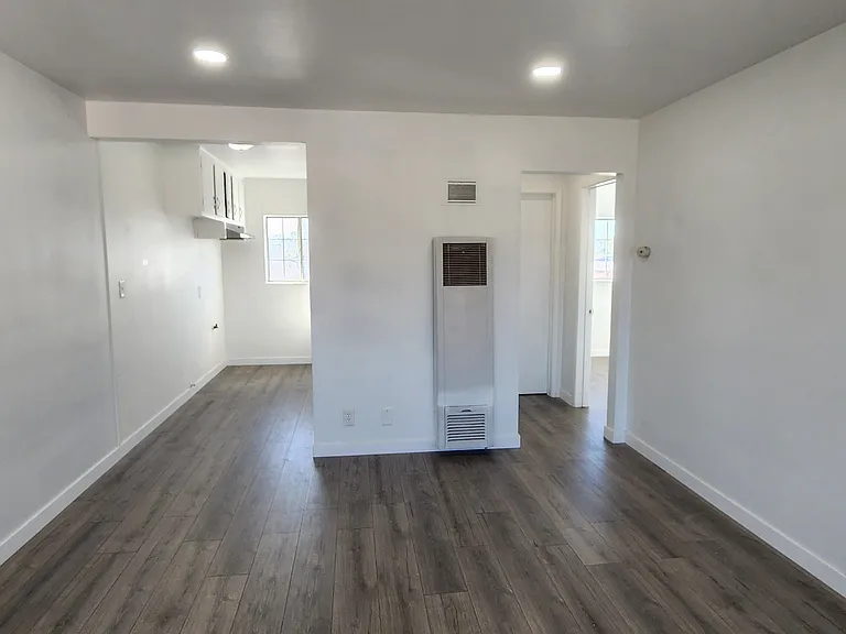 8161 Evergreen Ave #B — Photo 8
