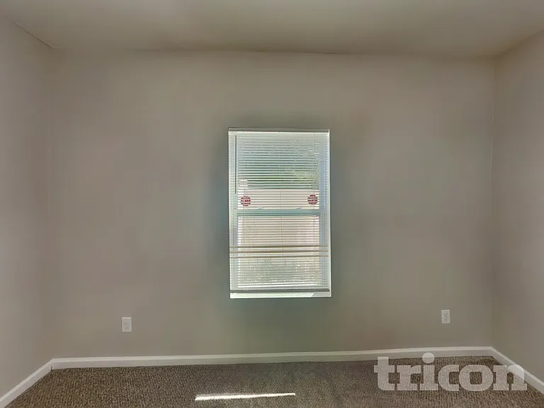 1424 Henry David Ct — Photo 4
