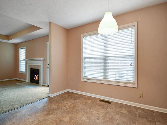 5th image of 625 Wolfchase Dr