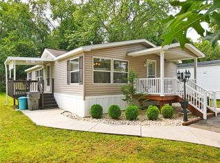 144 Treesdale Dr, Cranberry Township, PA
