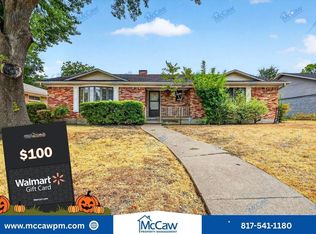8422 Cadenza Ln, Dallas, TX 75228
