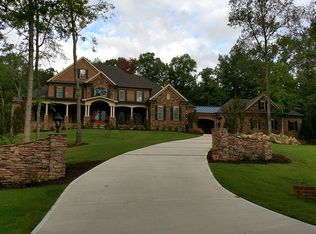 779 Windfall Creek Dr, Chapel Hill, NC 27517