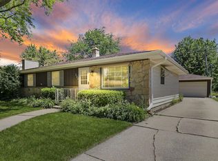 237 Virginia St, Racine, WI 53405