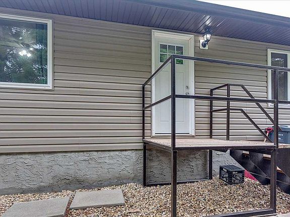 3rd image of 4809 W 42nd St