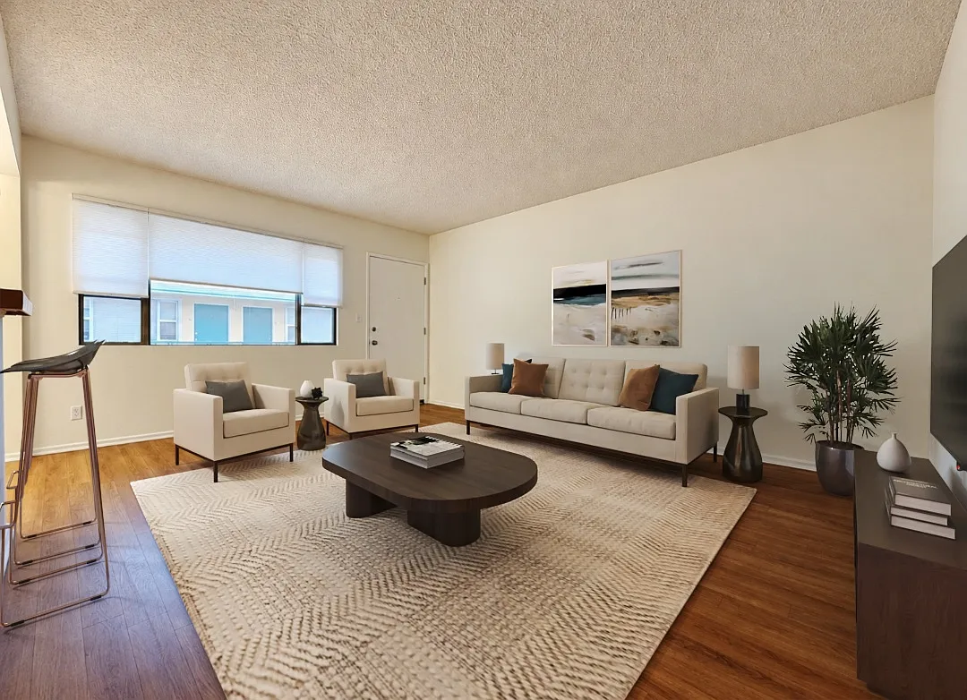 1439 S Saltair Ave — Photo 3