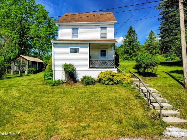 135 Mill St, Schellsburg, PA 15559