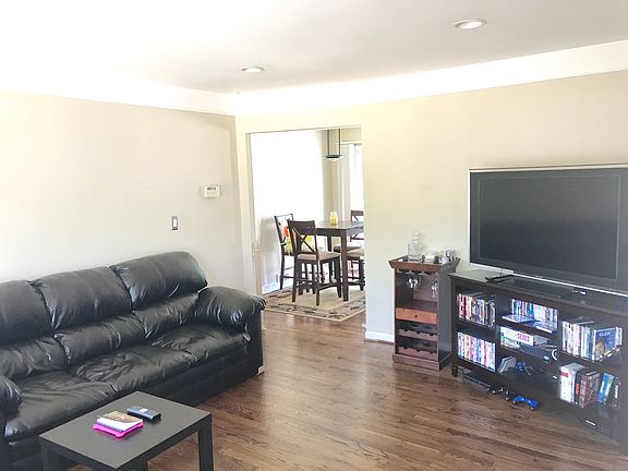 5th image of 1264 Fontaine Ave