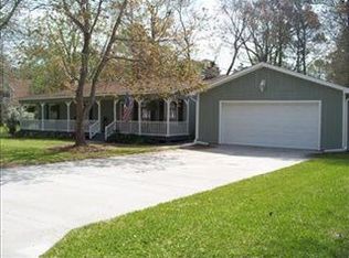 241 W Bedford Rd, Wilmington, NC 28411