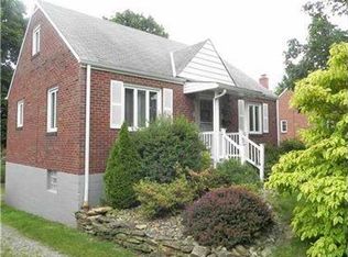 3247 Thornwood Dr, Bethel Park, PA