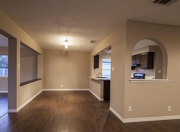 5th image of 815 Cactus Dr