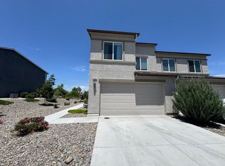 470 Autumn Breeze Cir, Reno, NV 89511
