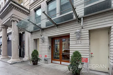 Rented by (Legacy) Elegran