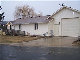 1st image of 105 S Taylor St