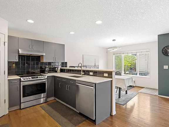 4th image of 75 E West Springs Way SW