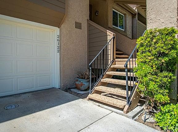 5th image of 26122 Rainbow Glen Dr #38