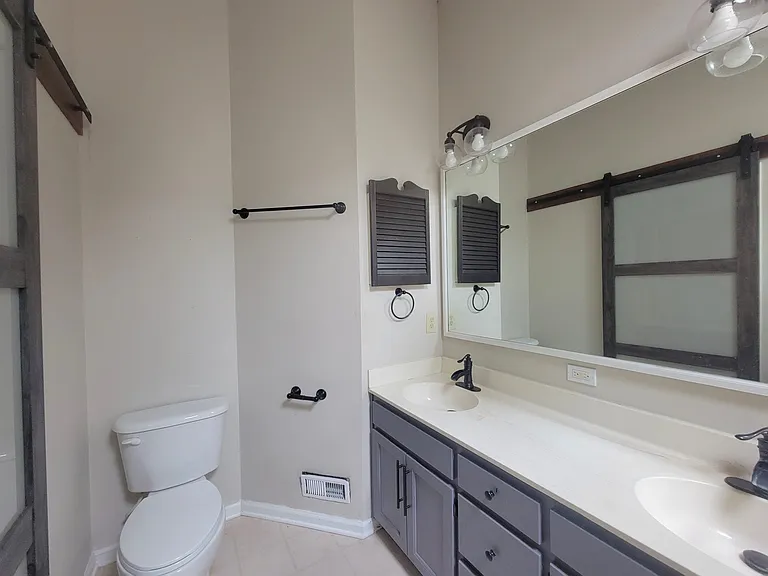 2722 Briar Ridge Dr — Photo 10