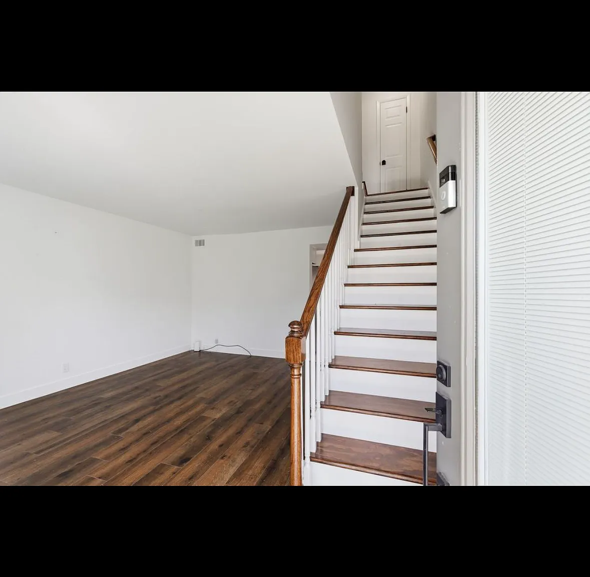 2 bed, 1.5 bath, 960 sqft, $2,000 — Photo 4