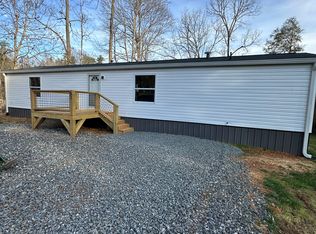 52 Phillips Valley Rd, Mars Hill, NC 28754