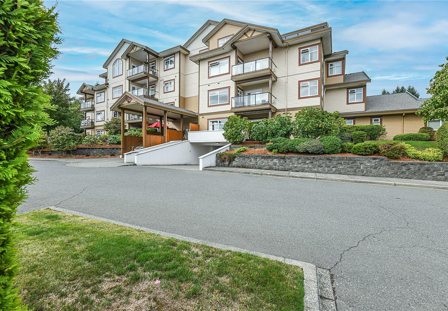 3666 Royal Vista Way 142, Courtenay, BC V9N 9X8 MLS 944133 Zillow