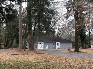 301 15th Ave NW, Hickory, NC 28601