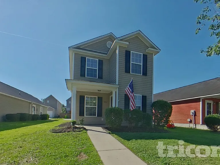 1152 Rabon Pond Dr — Photo 1