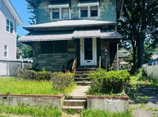 81 Franklin Rd, Teaneck, NJ 07666