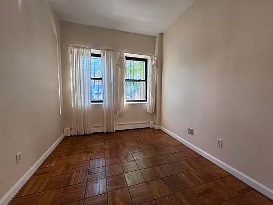 Rented by Compass | media 4