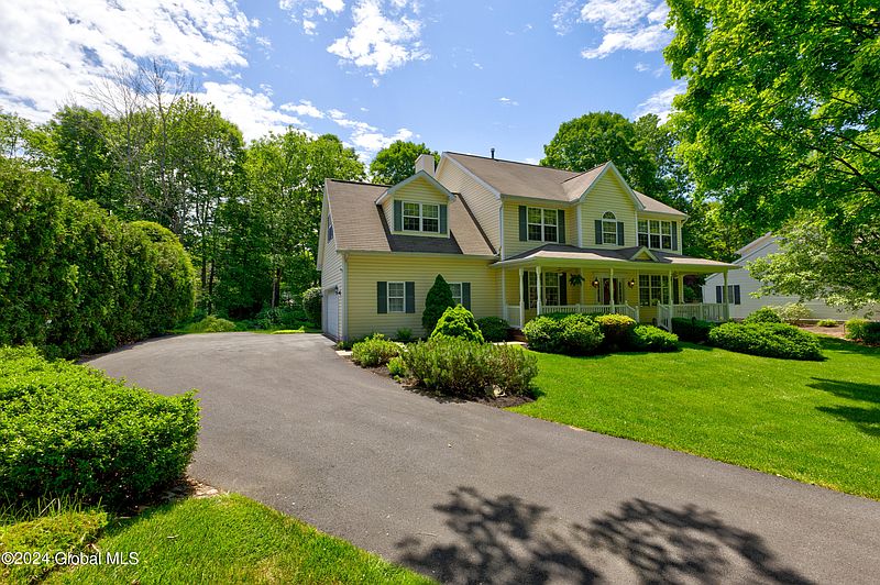 2nd image of 57 Hearthstone Drive
