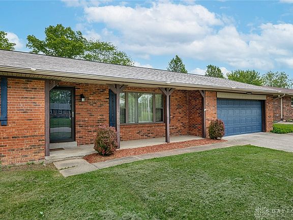 3rd image of 3558 Knollbrook Dr