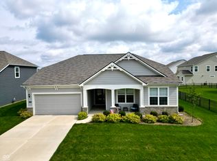 12686 Sunrise Dr, Noblesville, IN 46060