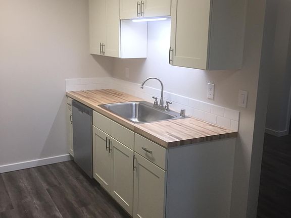 5th image of 12109 114th Avenue Ct E APT 3