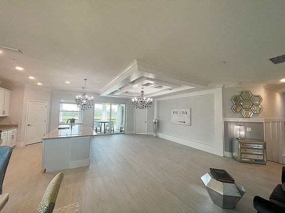 4th image of 14600 Sycamore Ct #2021