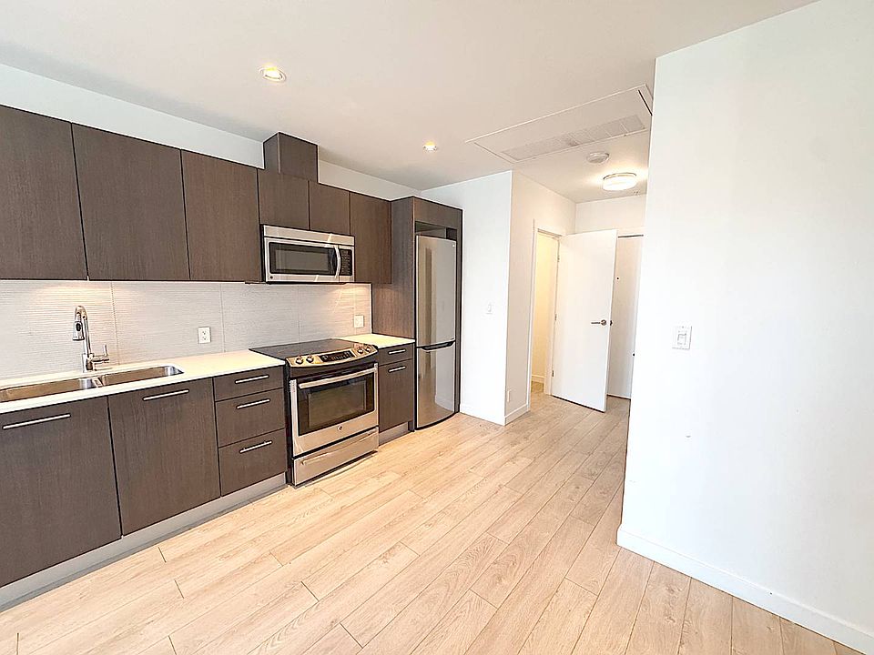 1st image of 97 W Georgia St #1920