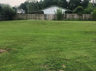 551 El Camino Dr, Cantonment, FL 32533