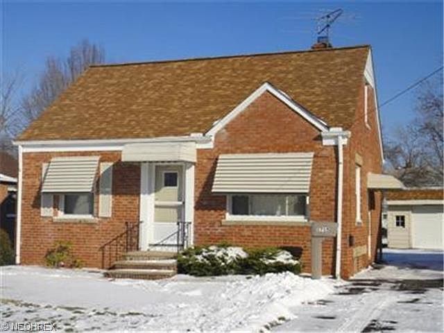 1st image of 1715 E 291st St