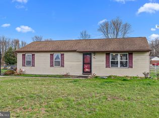 51 N Dupont Rd, Carneys Pt, NJ 08069