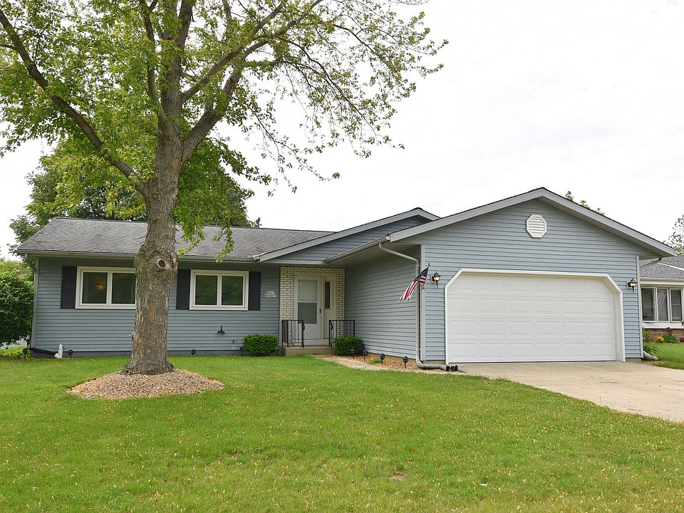 1st image of N169W20227 Chateau Dr