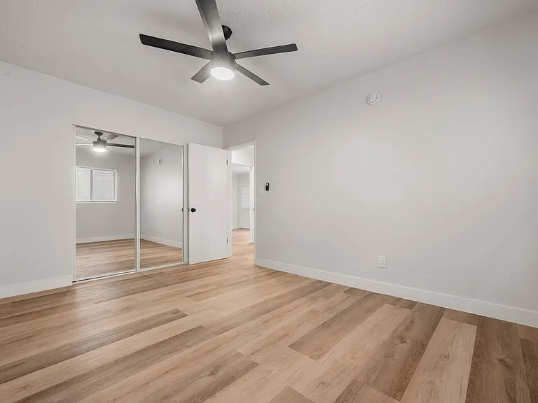 3862 S Potomac Ave — Photo 27